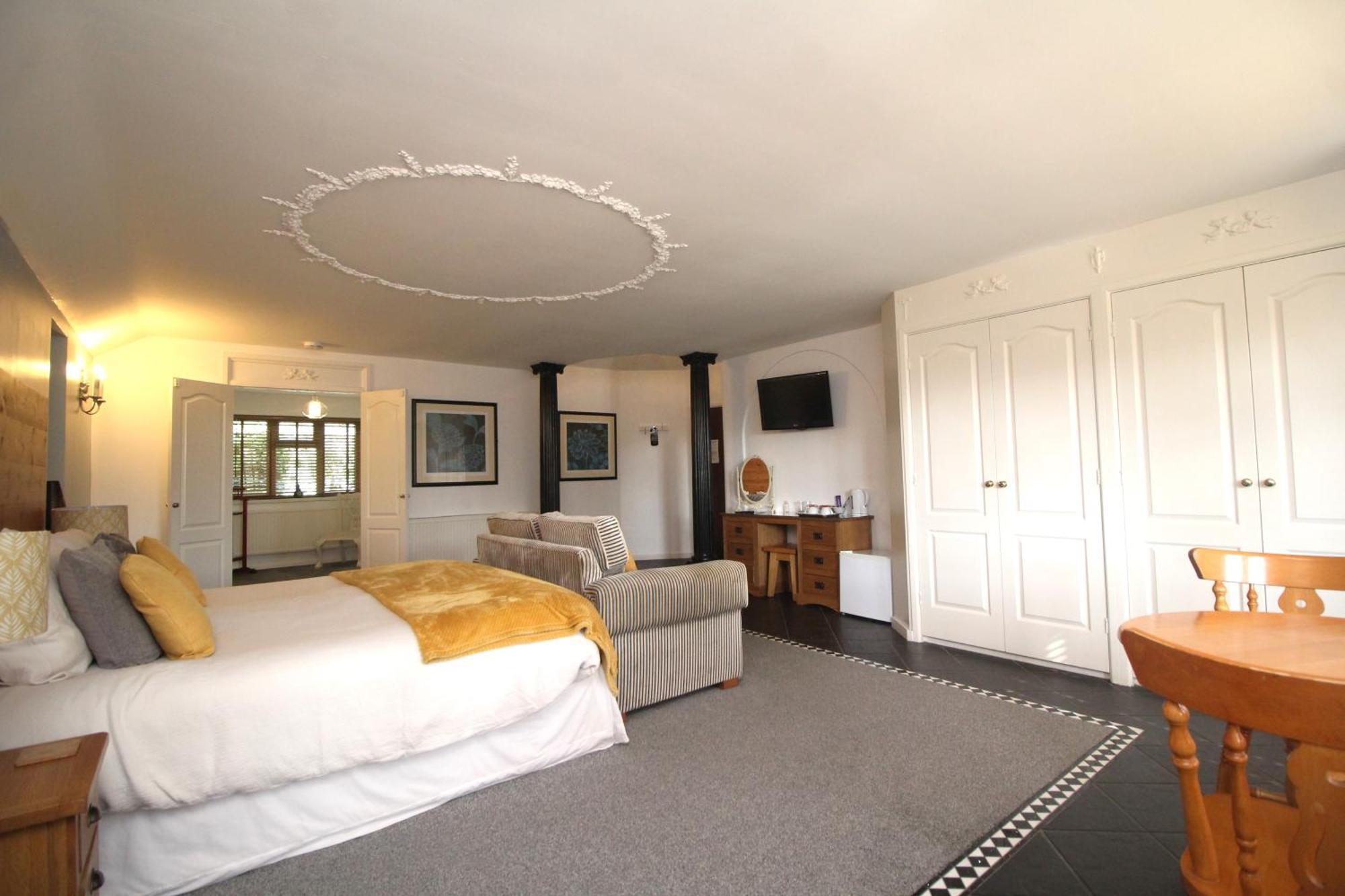 Highfields Holidays Bed & Breakfast Peterborough Exterior photo